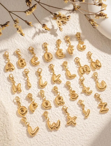 Collier Personnalisable en Acier Inoxydable – Initiale, Signe Astro & Charms