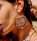 Boucles d’Oreilles en Raphia Naturel Bohème – Palma